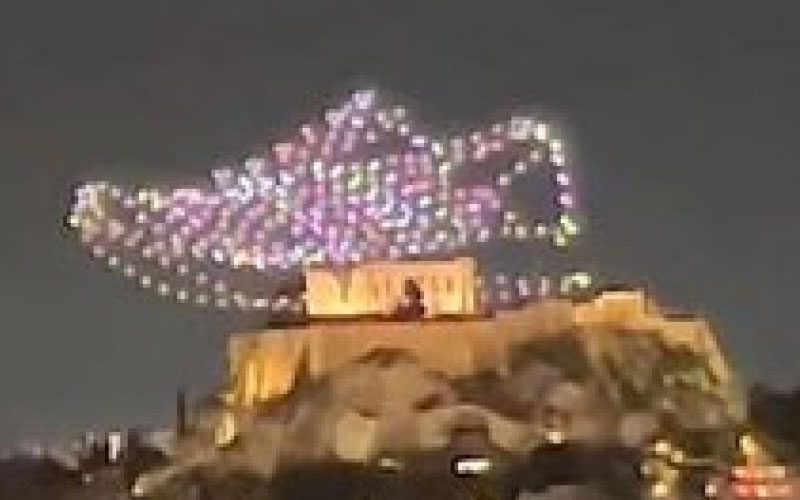 Ο Παρθενώνας δεν είναι βιτρίνα για τοποθέτηση προϊόντων