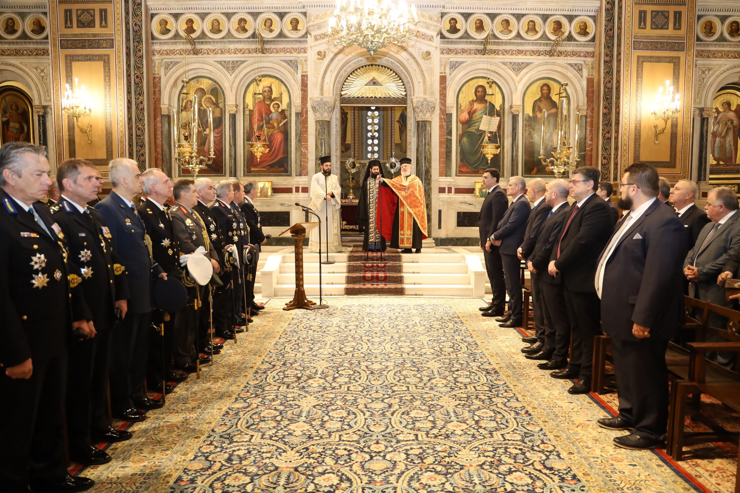Οι «ΣΠΑΡΤΙΑΤΕΣ» στη Δοξολογία & τις εορταστικές εκδηλώσεις της Πυροσβεστικής Υπηρεσίας κατά την εορτή των Αγίων Τριών εν Καμίνω Παίδων