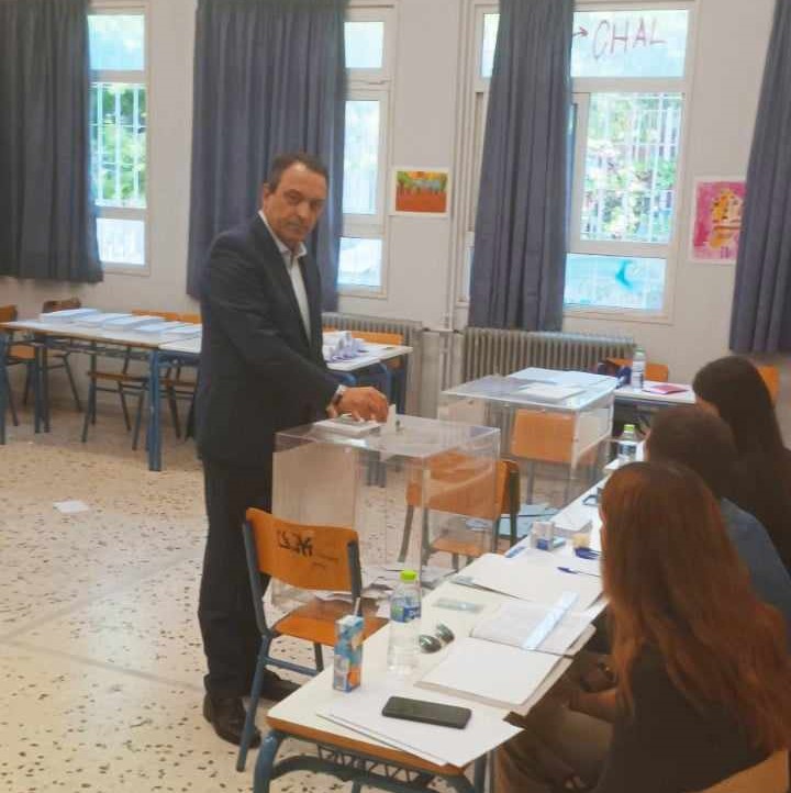 «ΣΠΑΡΤΙΑΤΕΣ»: Στην Ηλιούπολη άσκησε το Εκλογικό του Δικαίωμα ο Πρόεδρος της Κ.Ο., Βασίλης Στίγκας