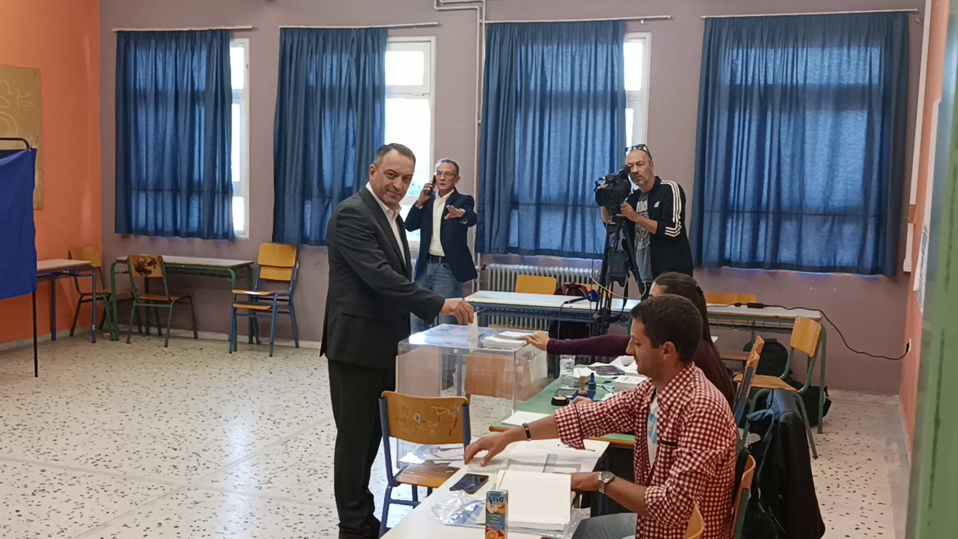Β' γύρος Δημοτικών & Περιφερειακών Εκλογών 2023: Στην Ηλιούπολη άσκησε το Εκλογικό του Δικαίωμα ο Πρόεδρος των «ΣΠΑΡΤΙΑΤΩΝ», Βασίλης Στίγκας